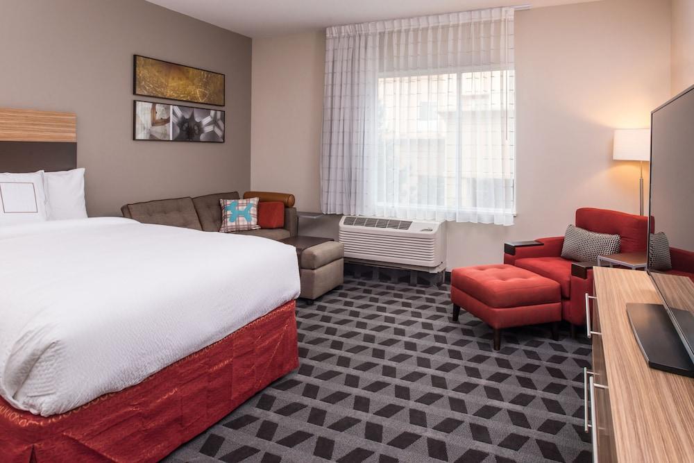 Towneplace Suites By Marriott Merced Bagian luar foto