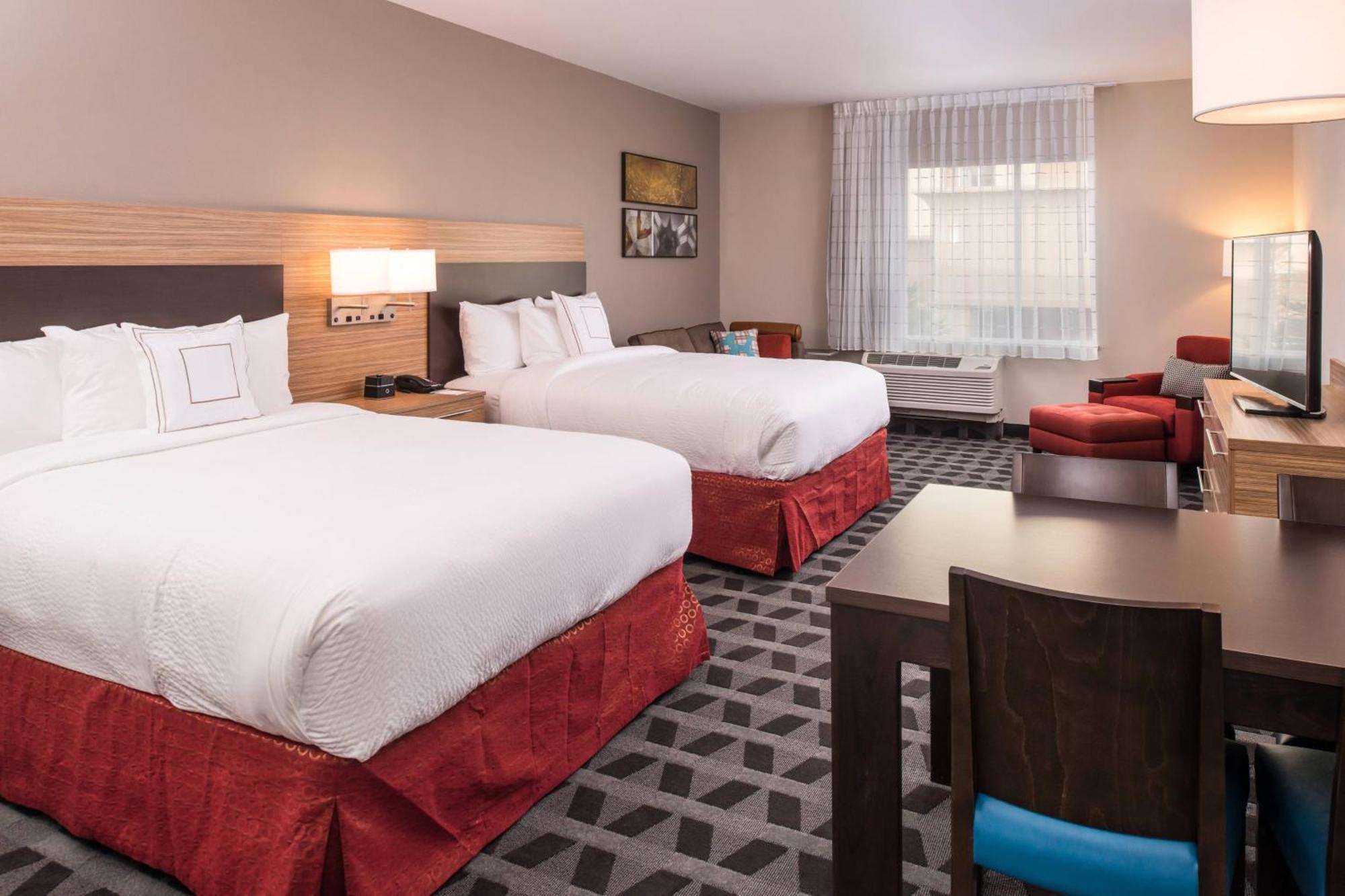 Towneplace Suites By Marriott Merced Bagian luar foto