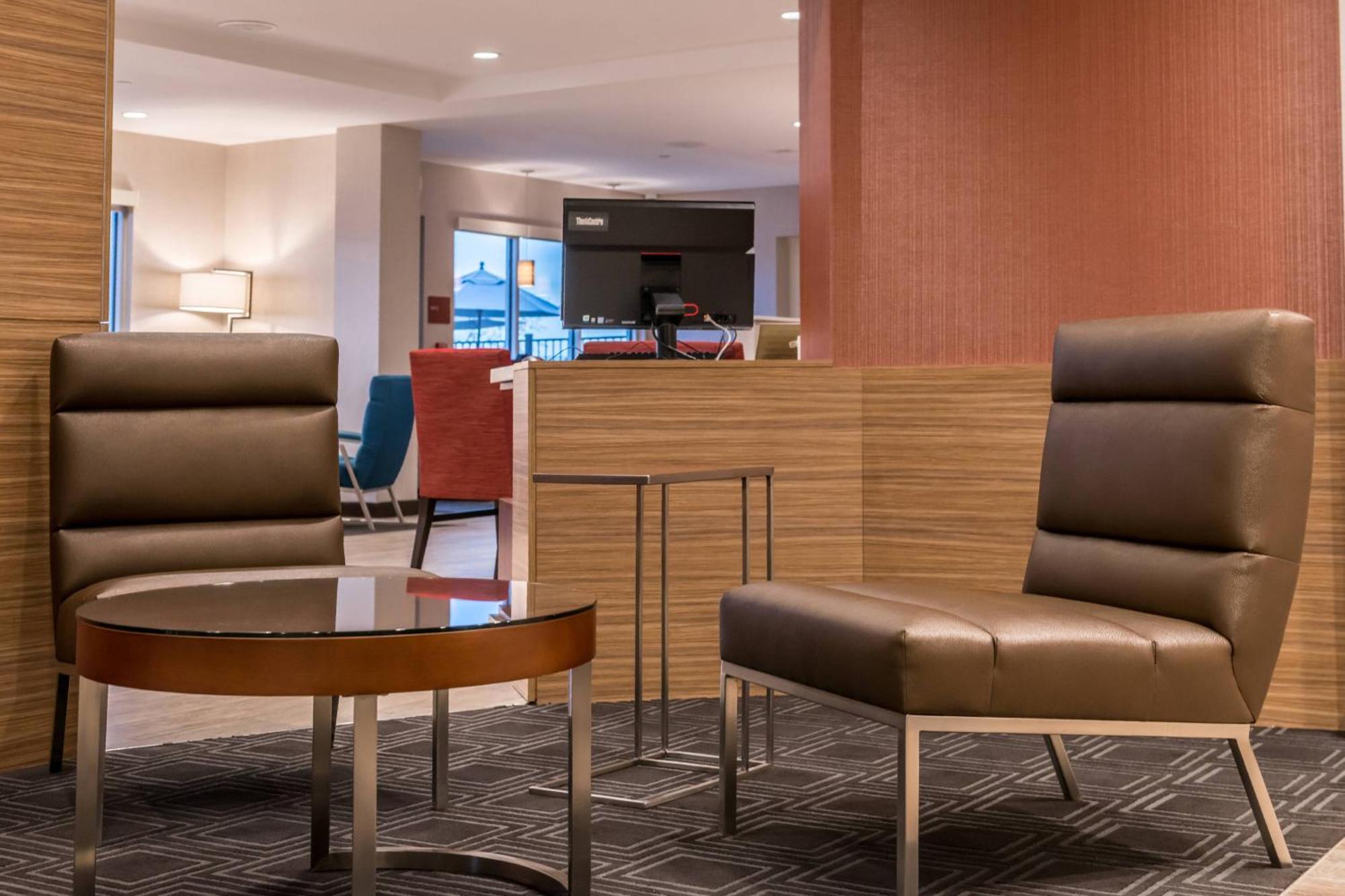 Towneplace Suites By Marriott Merced Bagian luar foto